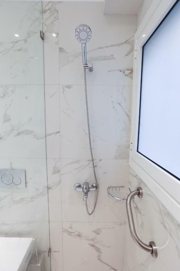 Luxury Studio In Atina Dış mekan fotoğraf
